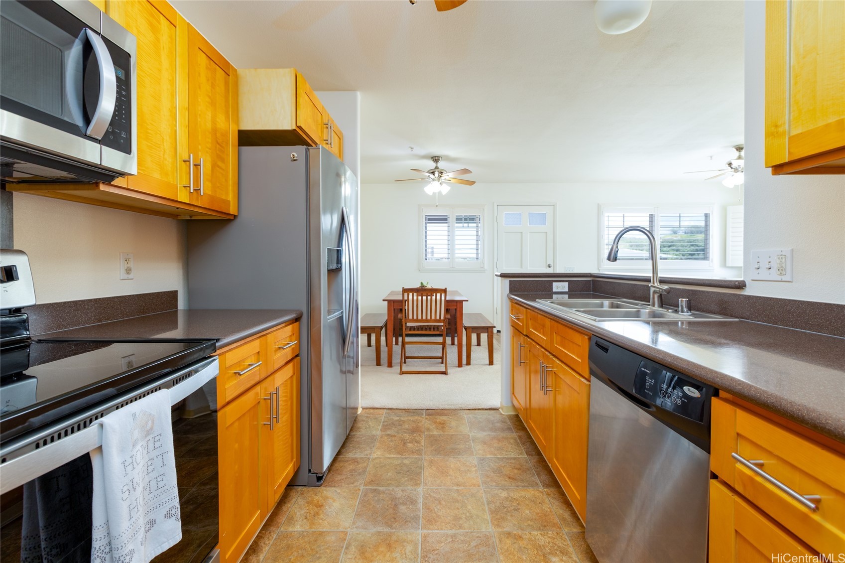 91-1011 Kamaaha Avenue 402