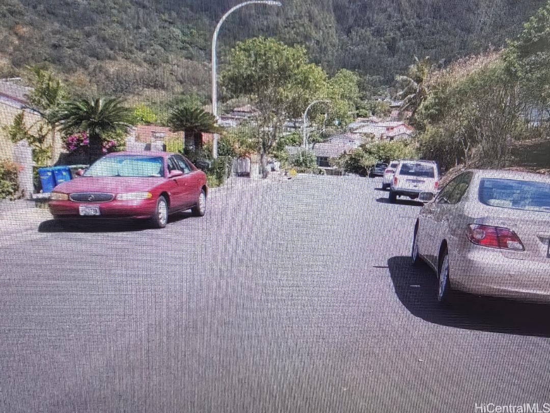 869 Nana Honua Street