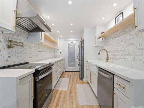 47-229C Hui Akikiki Place 68-3 Kaneohe HI 96744