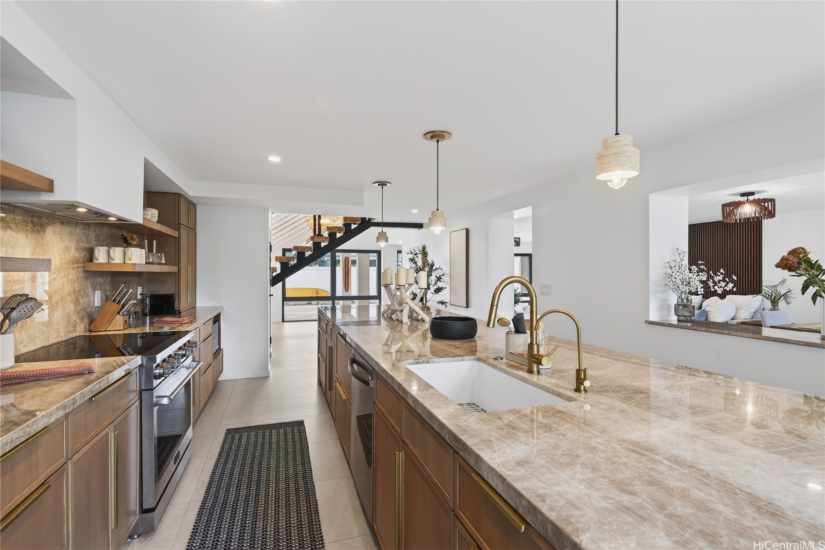 125 N Kalaheo Avenue