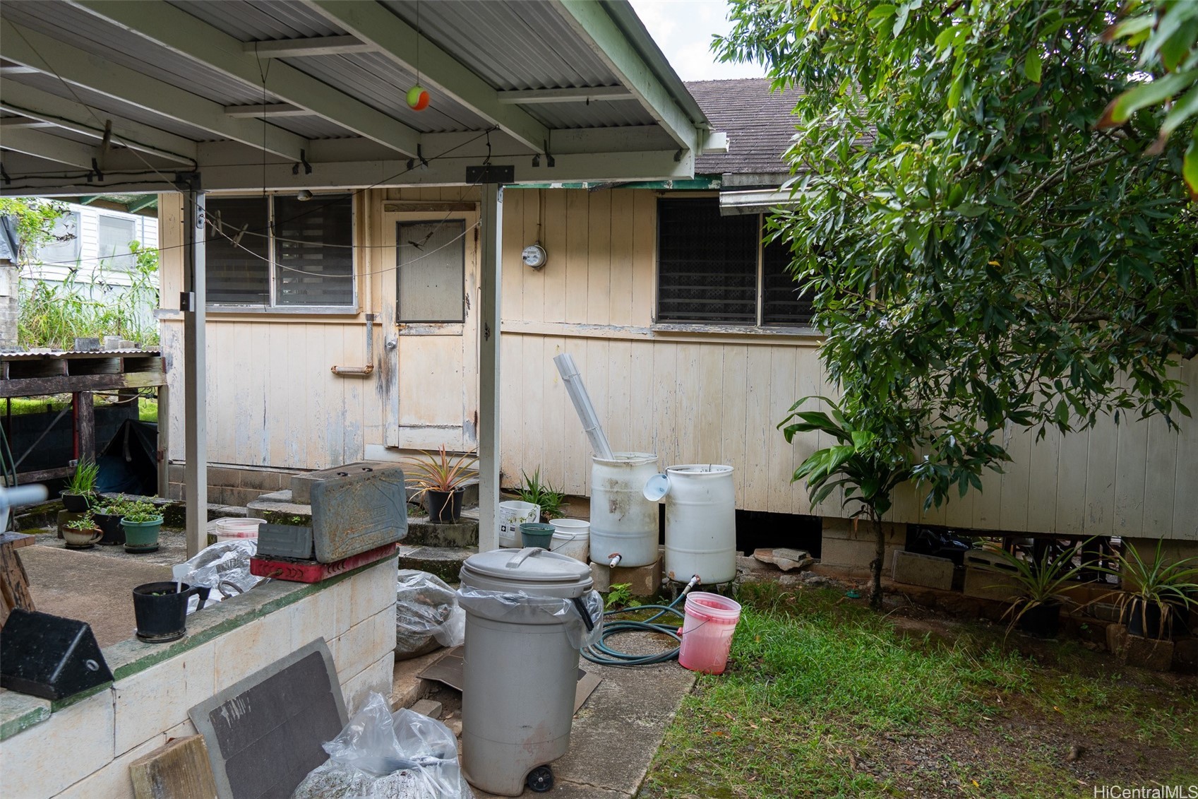 2521 Waiomao Road A