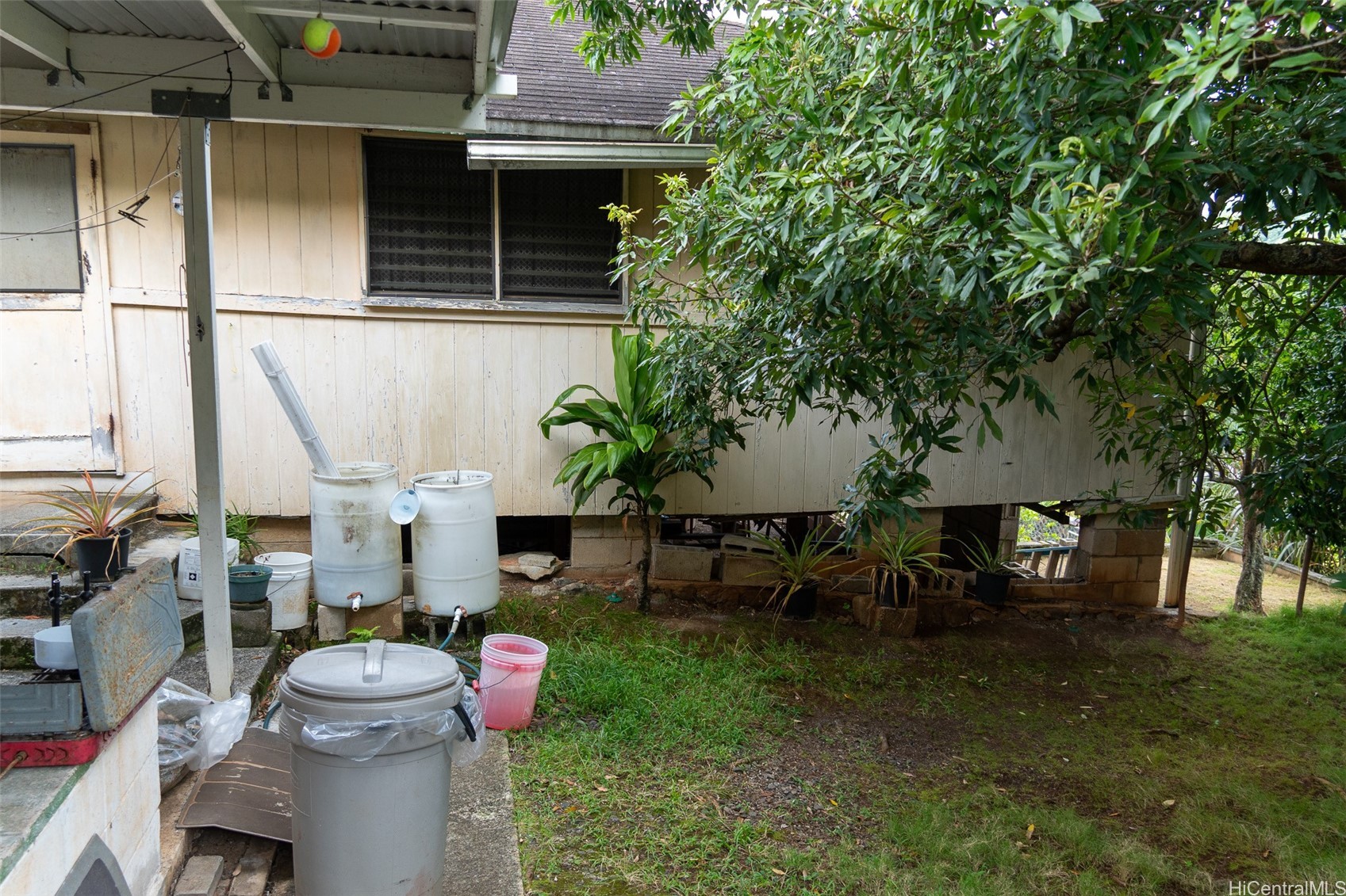 2521 Waiomao Road A