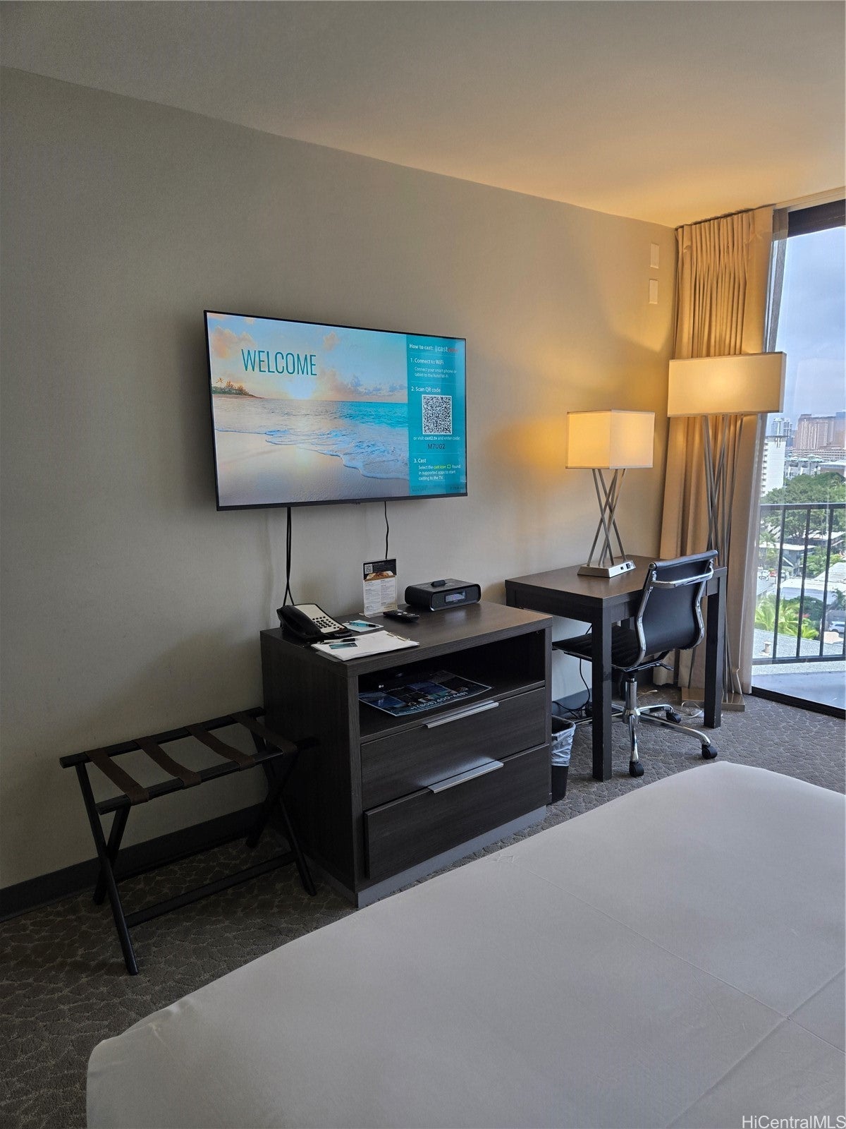 1850 Ala Moana Boulevard 1011