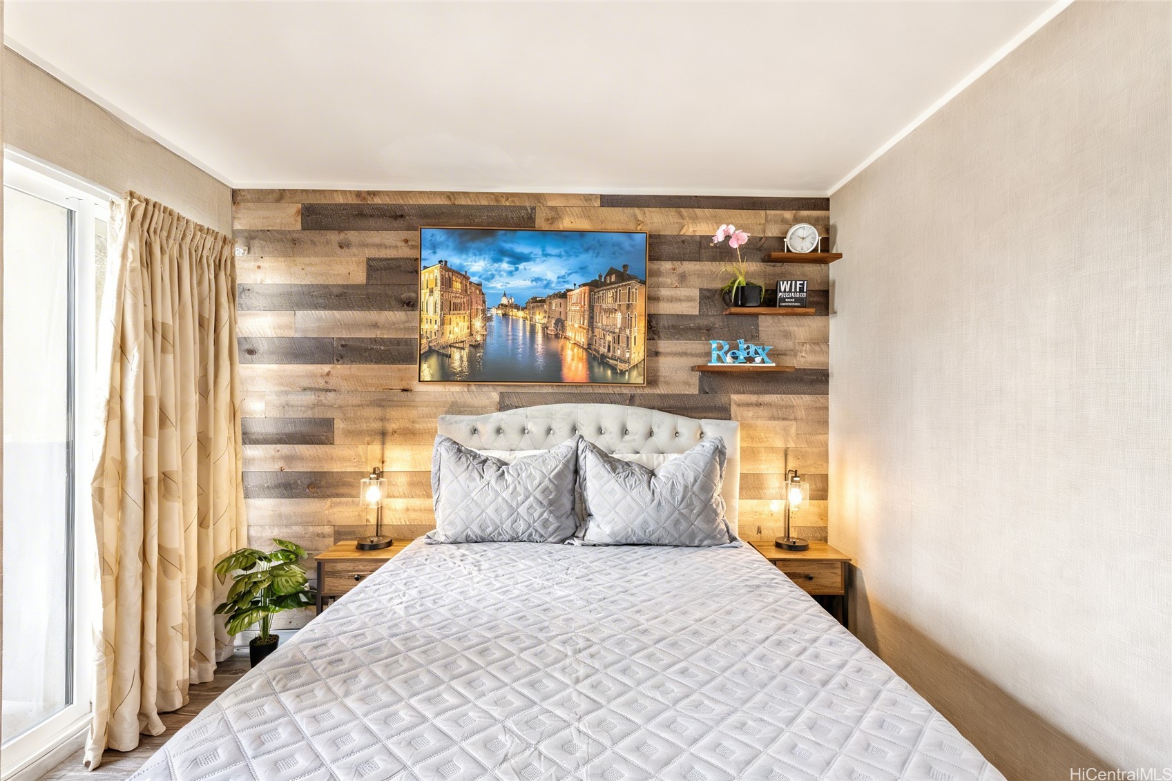 134 Kapahulu Avenue 303