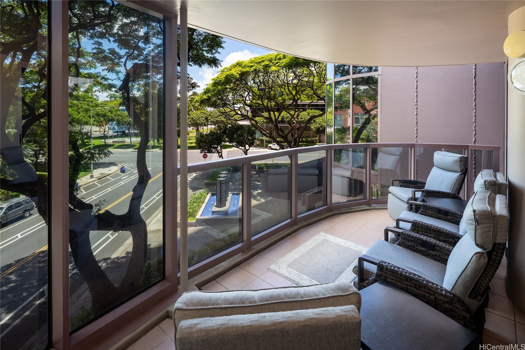 415 South Street Makai 201
