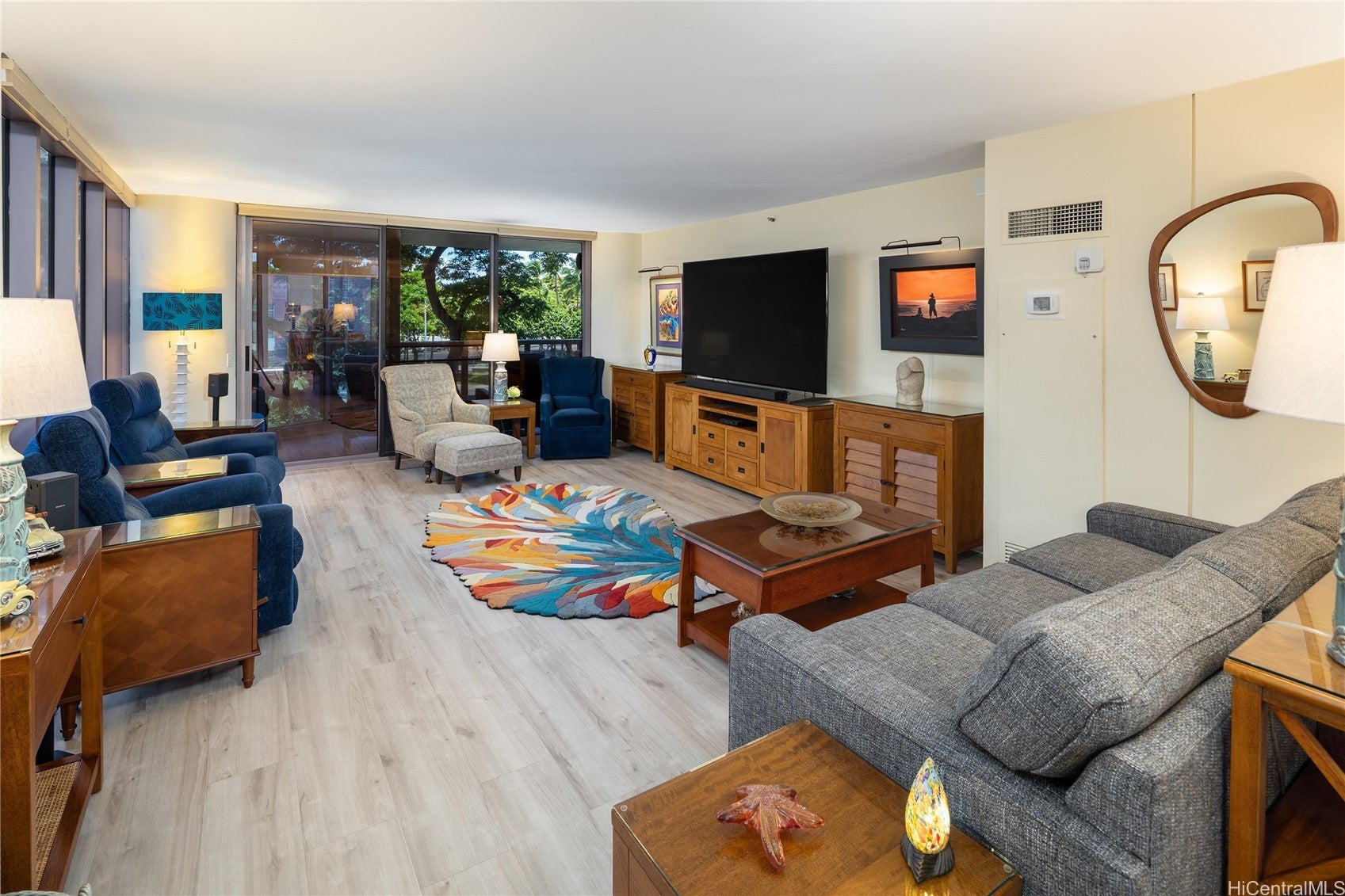 415 South Street Makai 201