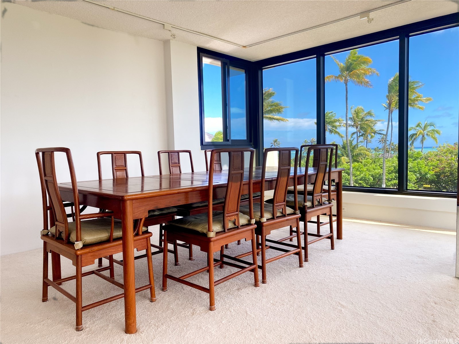 250 Kawaihae Street 1B