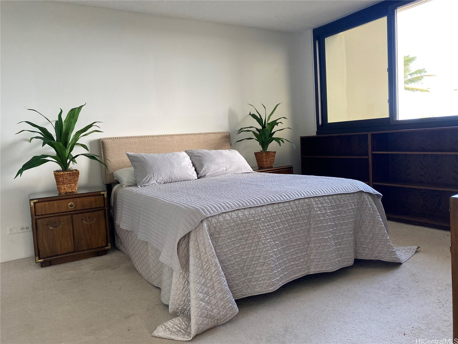 250 Kawaihae Street 1B