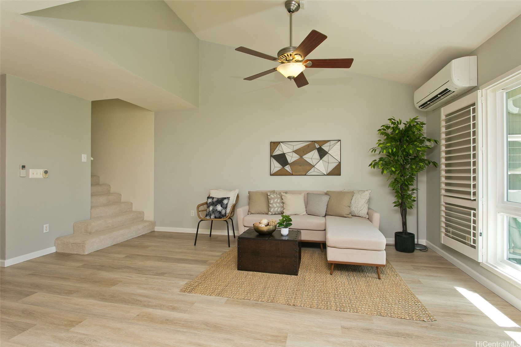 94-760 Lumiauau Street W3