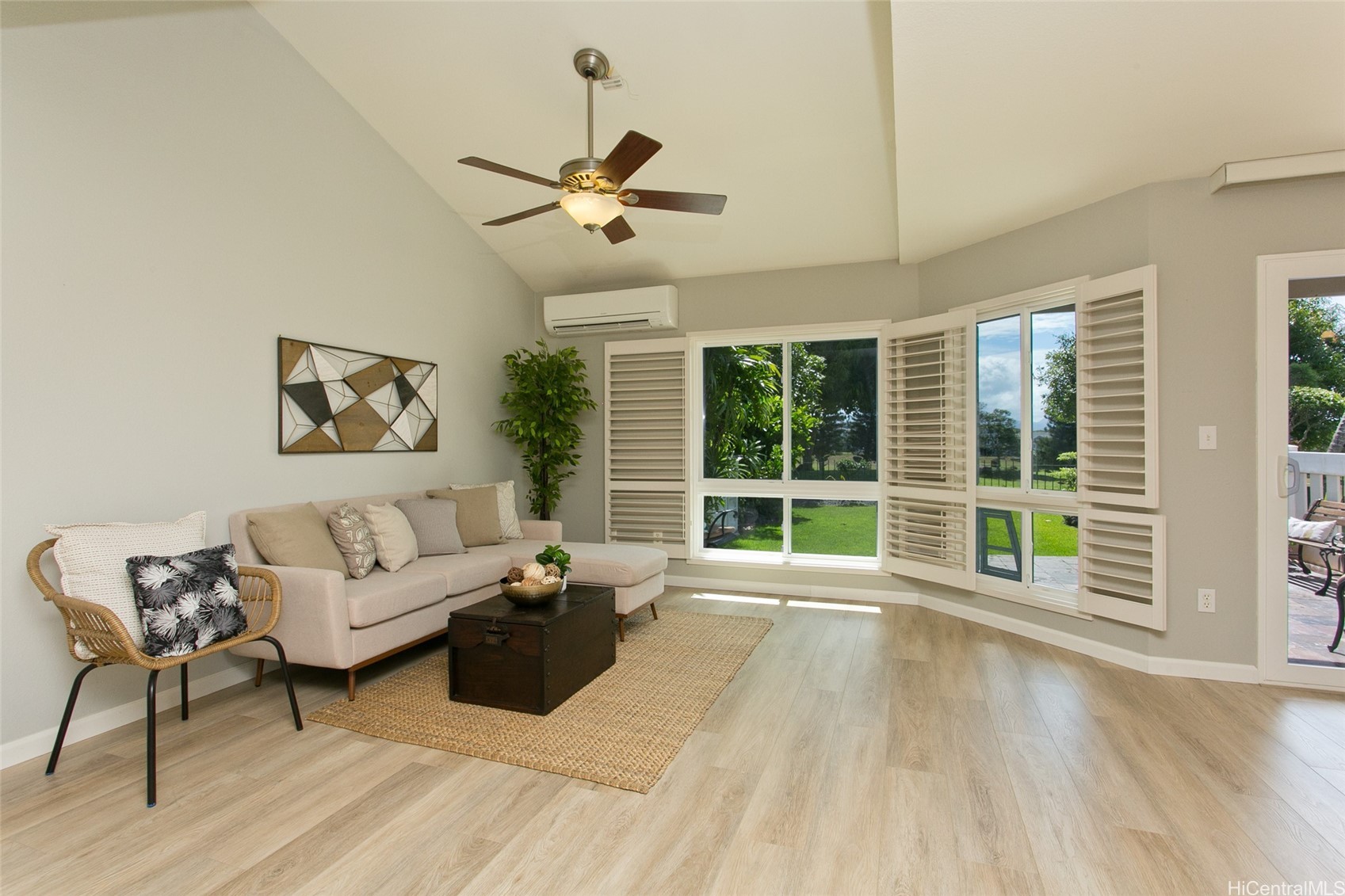 94-760 Lumiauau Street W3