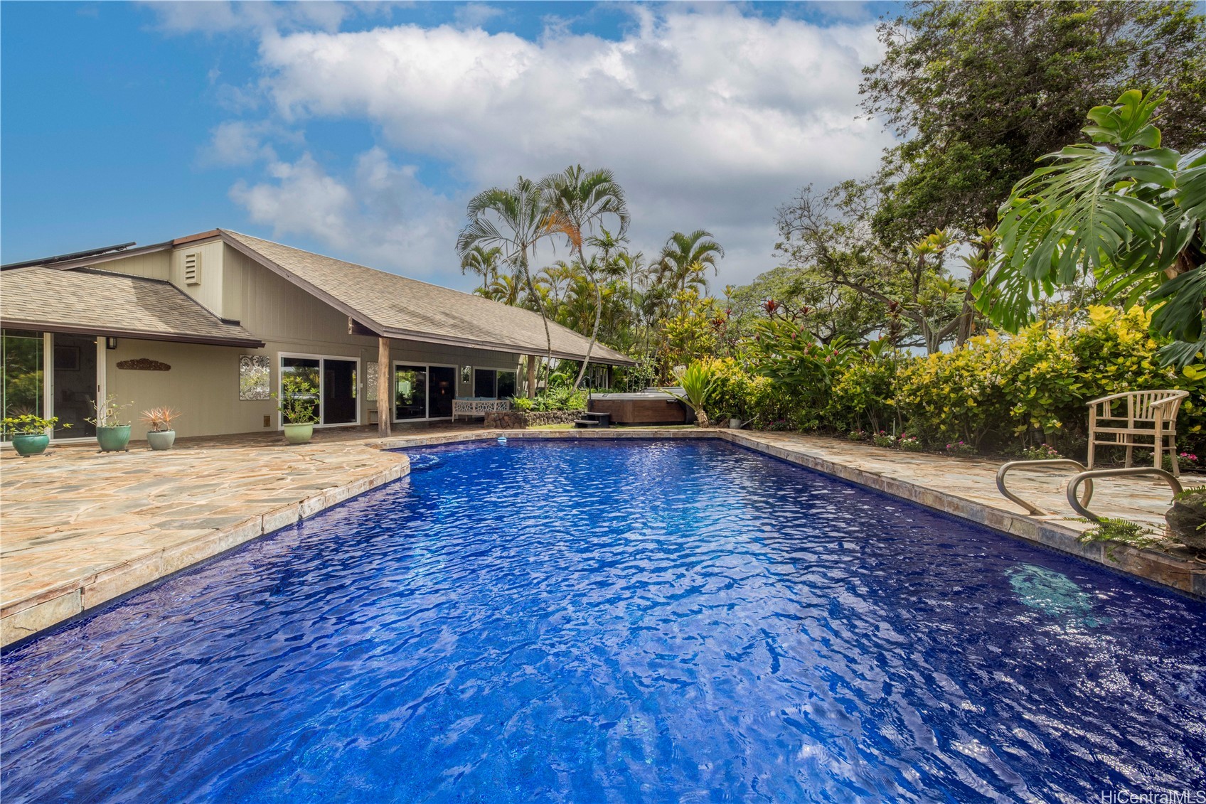 95-129 Ikawelani Place