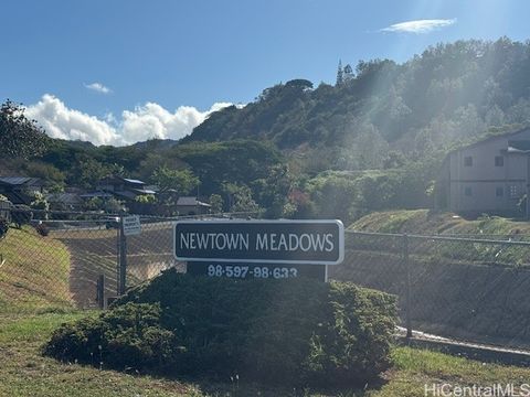 Photo of 98-621 Kilinoe Street #4B1, Aiea, HI 96701 (MLS # 202608795)