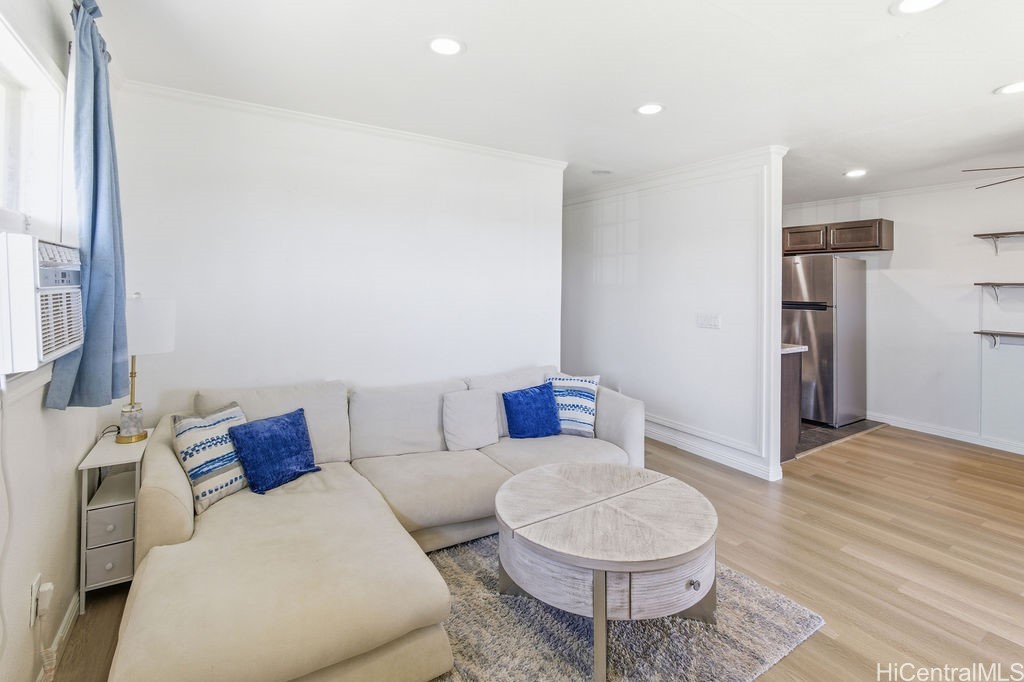 91-1040 Kaiau Avenue 12F