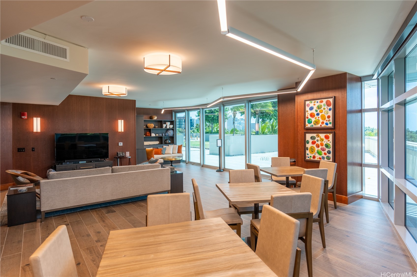 Hokua At 1288 Ala Moana Condominium