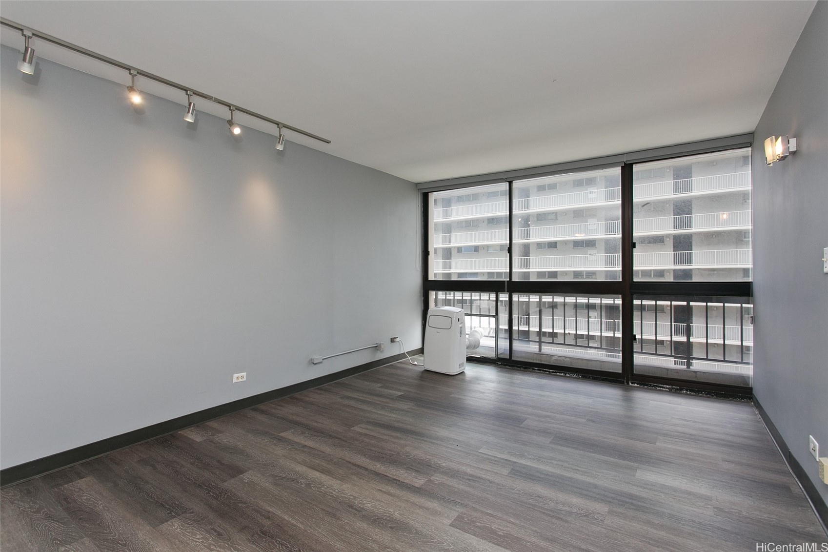 775 Kinalau Place 1206