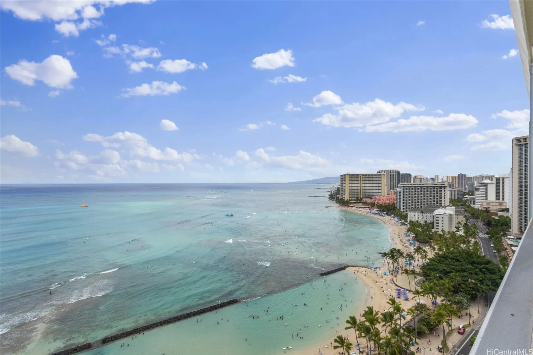 Honolulu, Hawaii 96815, United States, 3 Bedrooms Bedrooms, ,4 BathroomsBathrooms,Residential,Active,189465