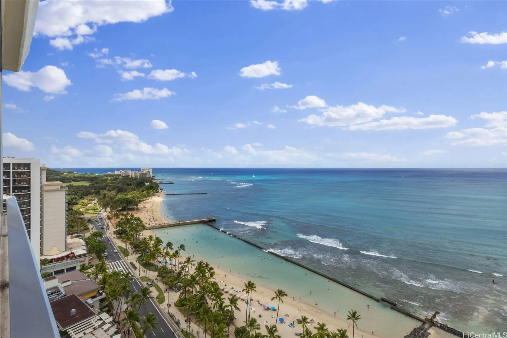 Honolulu, Hawaii 96815, United States, 3 Bedrooms Bedrooms, ,4 BathroomsBathrooms,Residential,Active,189465