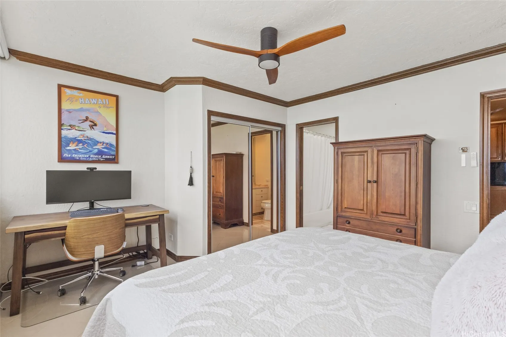 Honolulu, Hawaii 96815, United States, 3 Bedrooms Bedrooms, ,4 BathroomsBathrooms,Residential,Active,189465