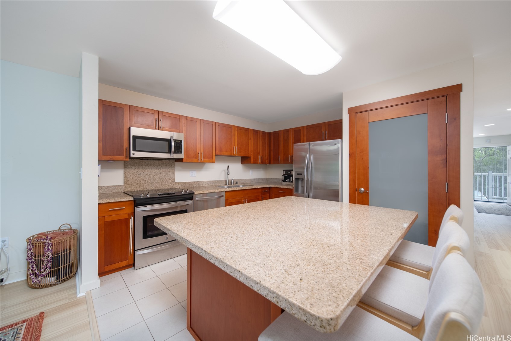 95-60 Waikalani Drive C304