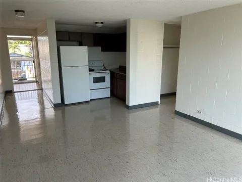 MLS: 202509569