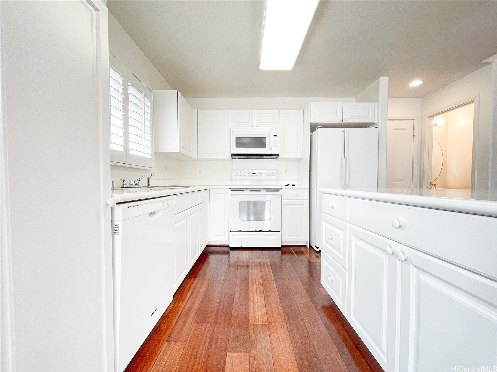 91-1015 Kaipalaoa Street 501