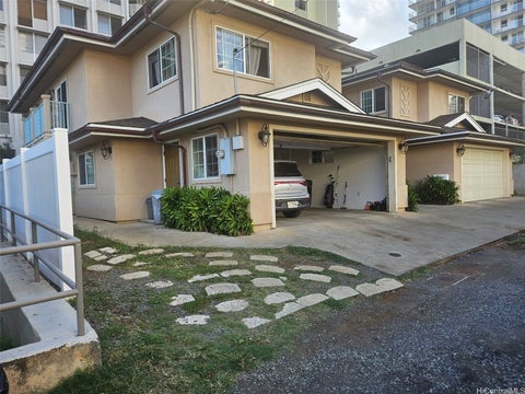 Photo of 1550 Davenport Place, Honolulu, HI 96822 (MLS # 202614553)