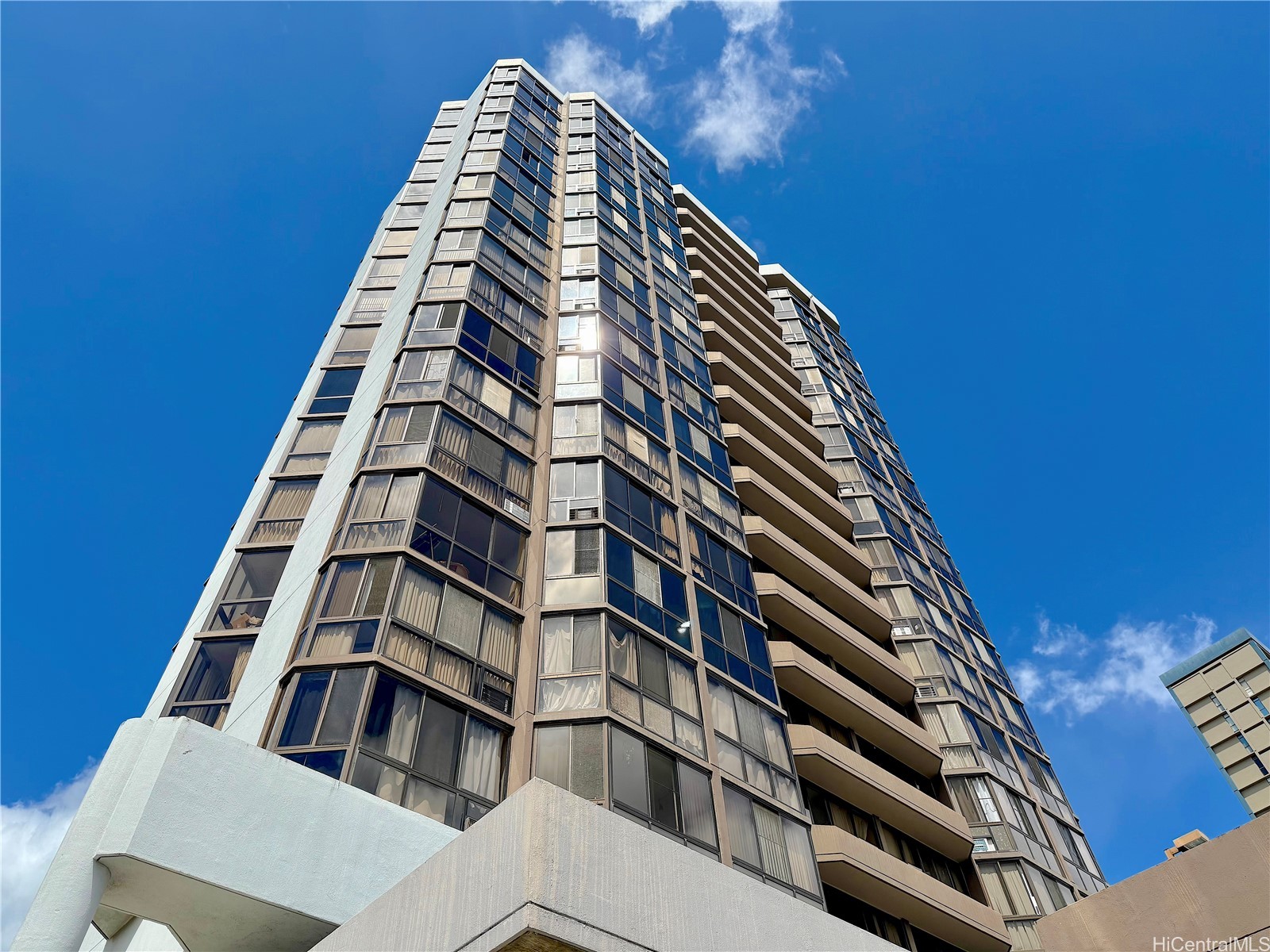 2040 Nuuanu Condominium