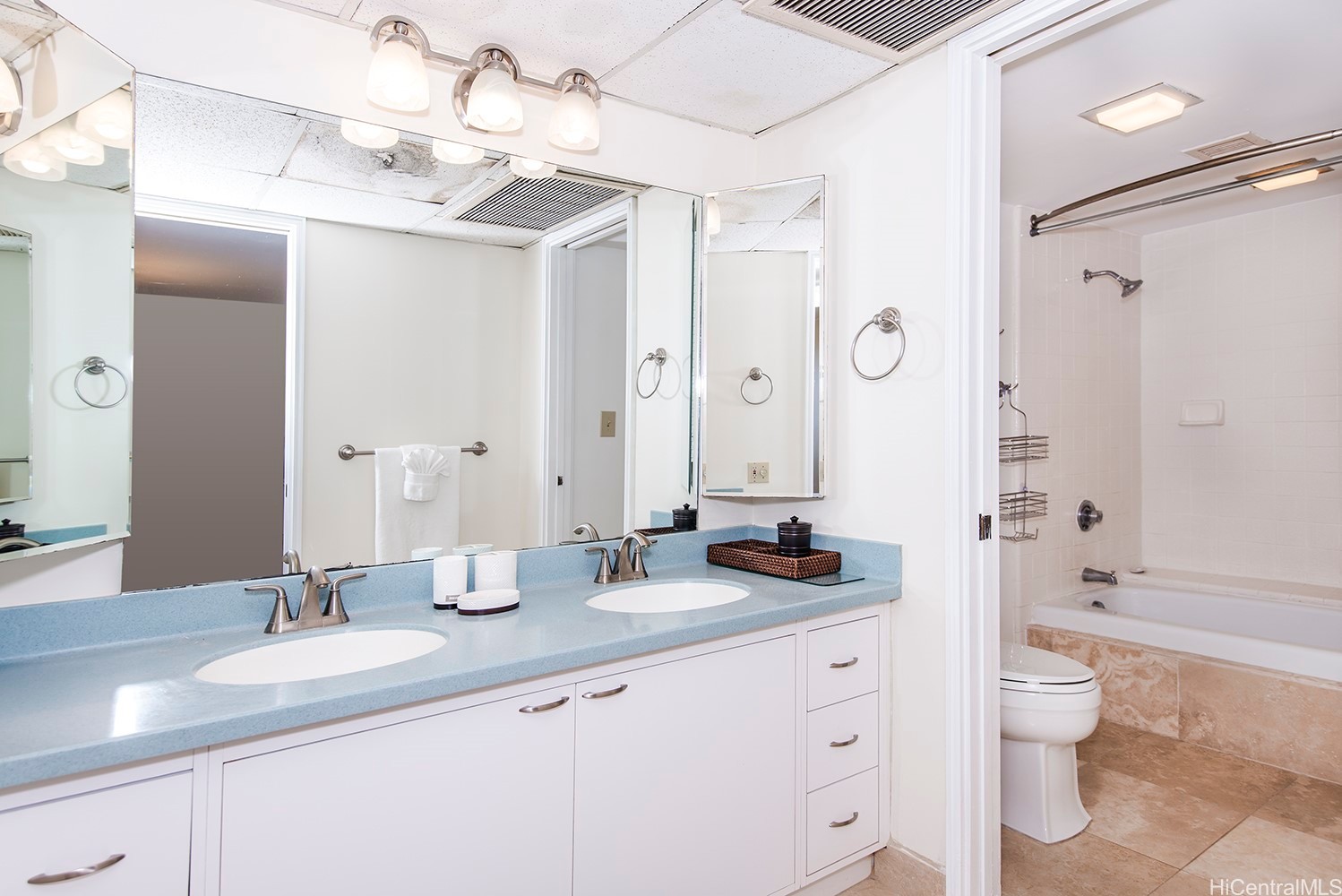 Yacht Harbor Towers Residential Lease