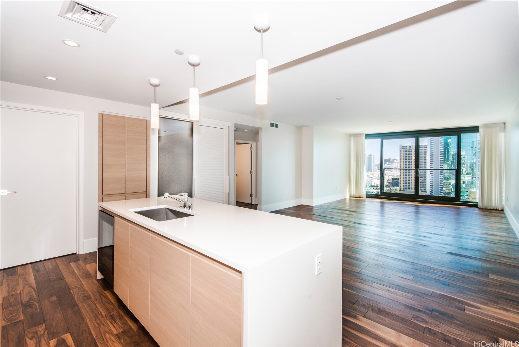 1108 Auahi Street 1702