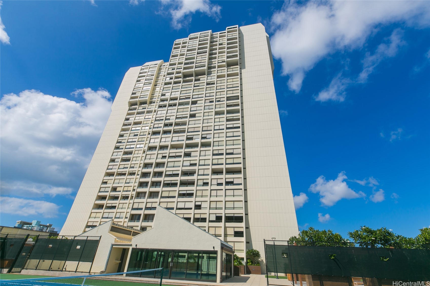 Mott-smith Laniloa Condominium