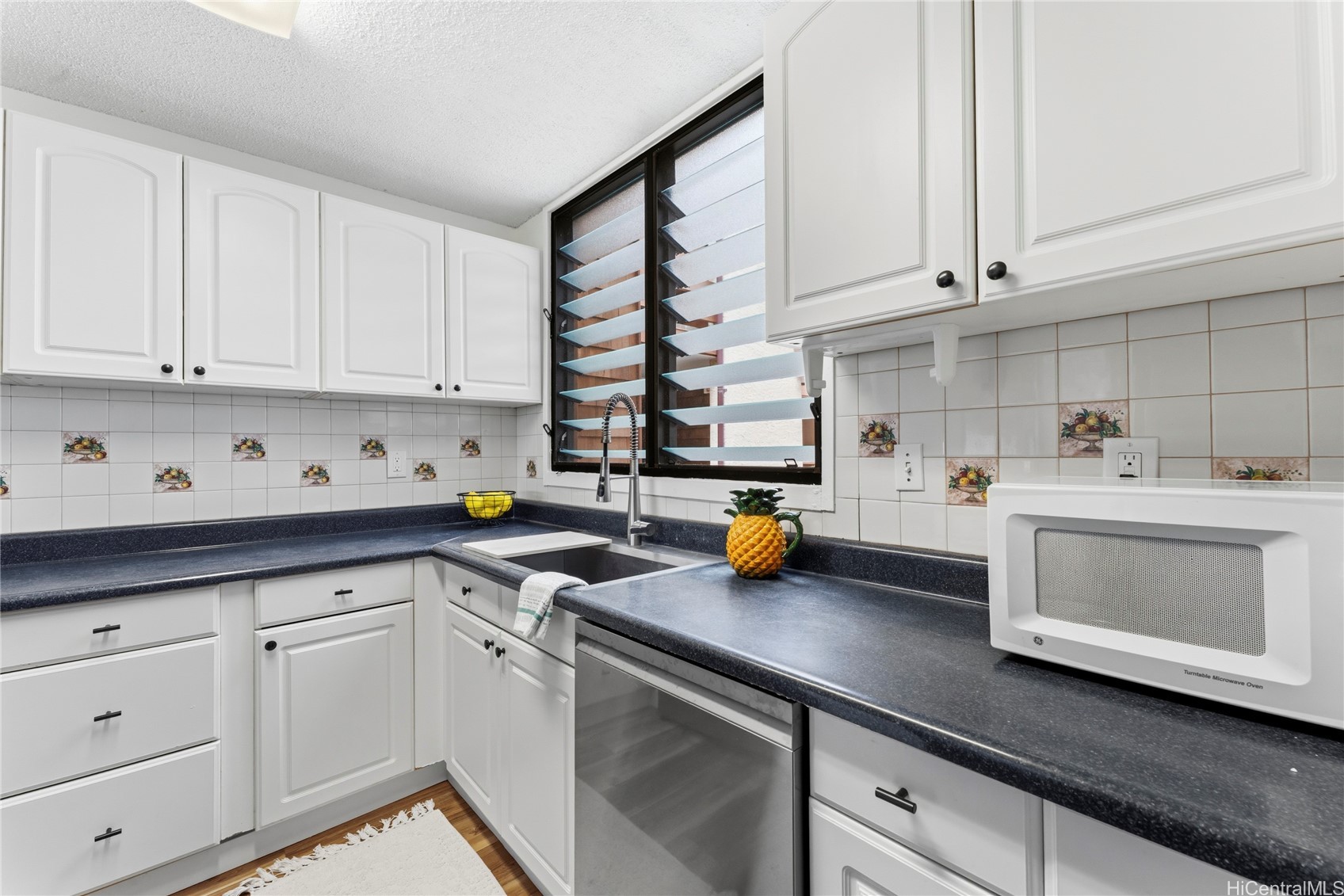1015 Aoloa Place 340