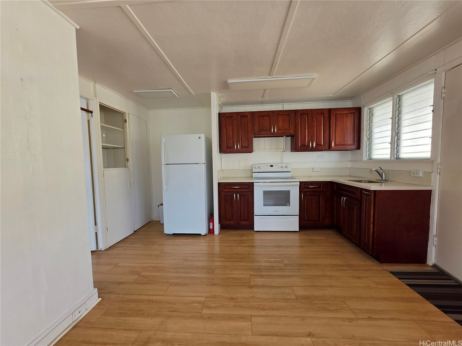 821 Kinau Street C5
