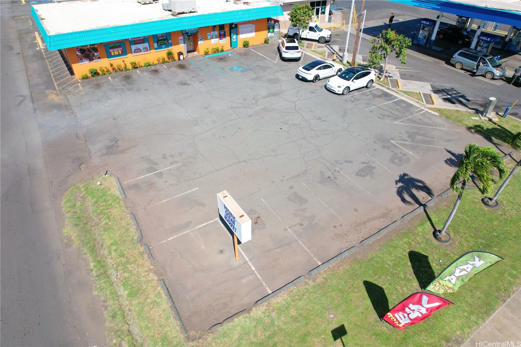 86-90 Farrington Highway
