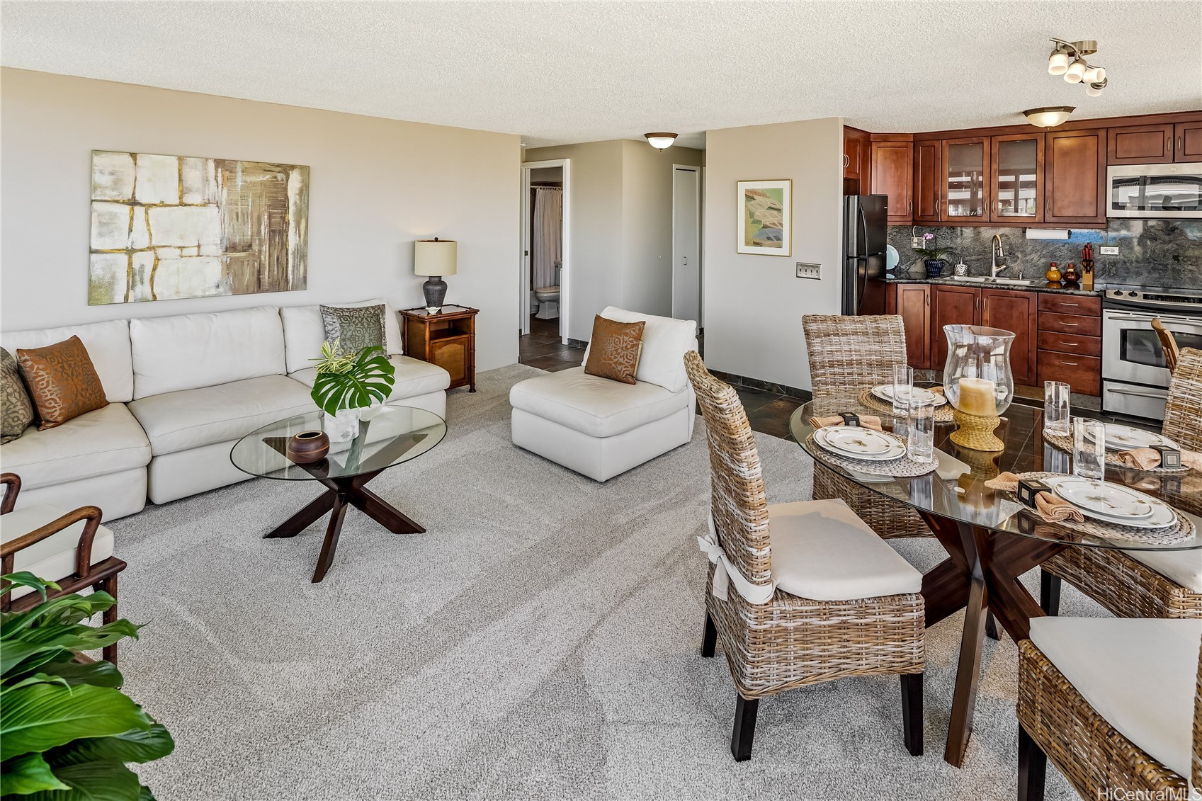 255 Huali Street 406