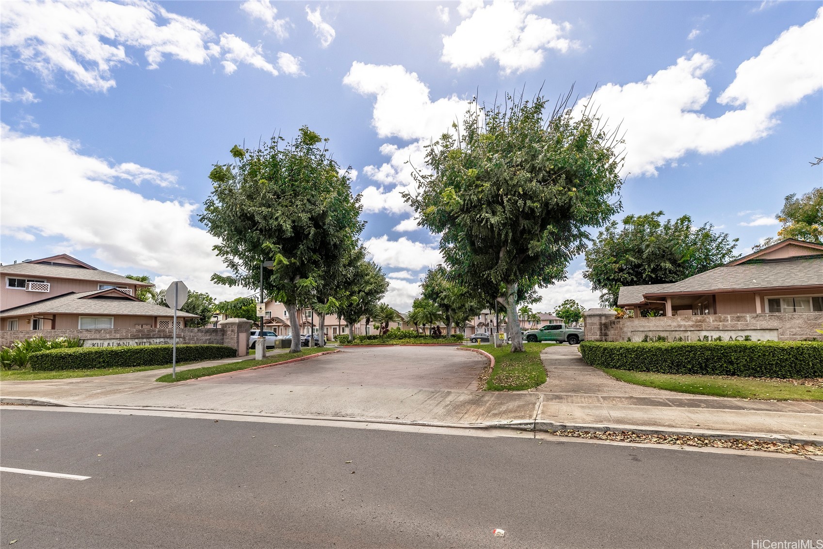 Kulalani Village Condominium