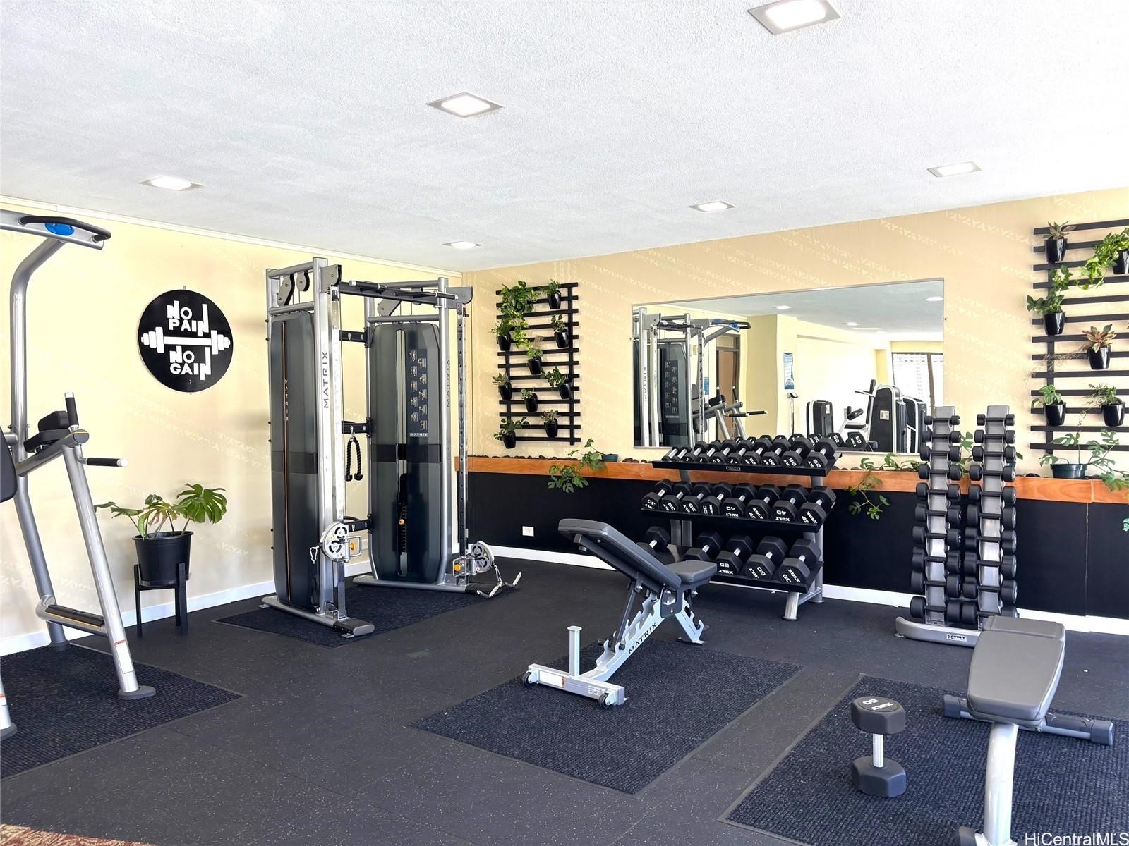 Royal Kuhio Residential Lease