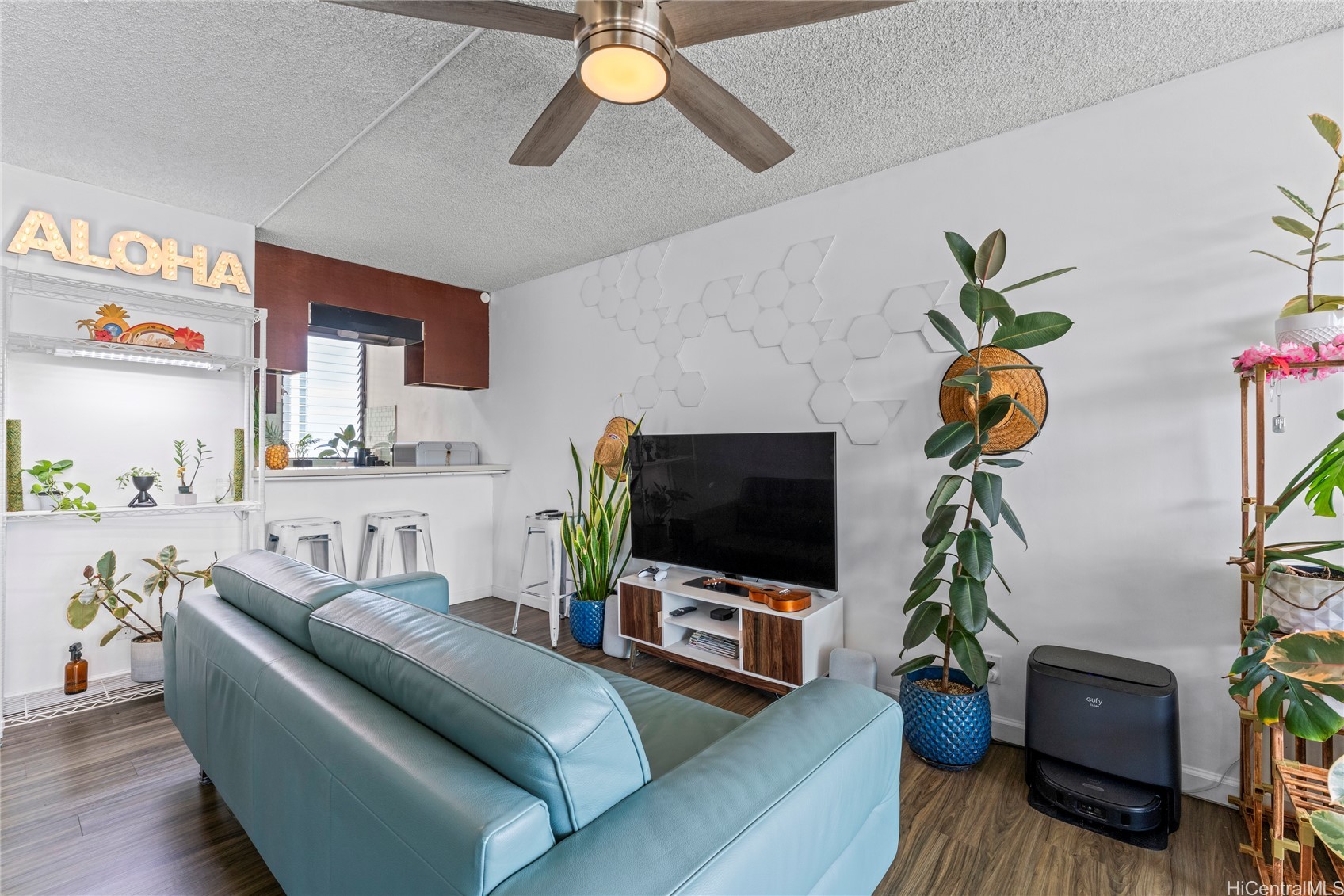 2121 Ala Wai Boulevard 2301