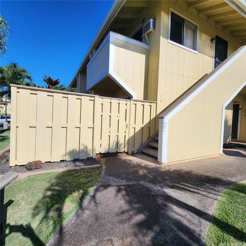 94-1031 Kaukahi Place G4 Waipahu HI 96797