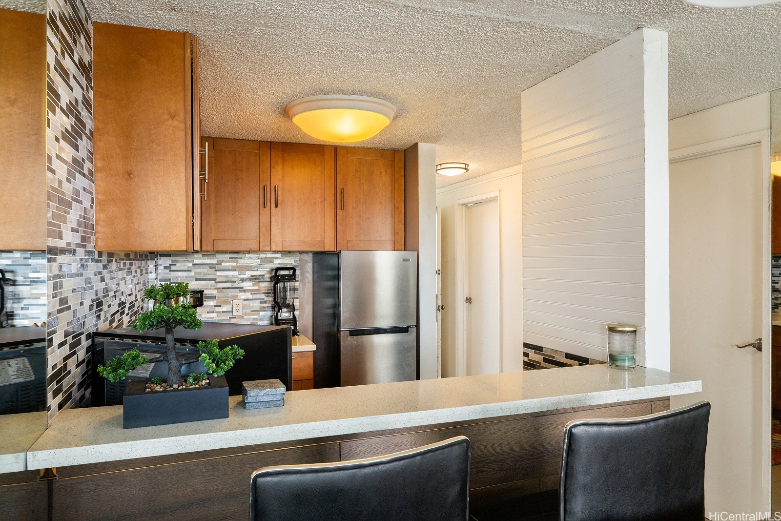 2542 Date Street 906