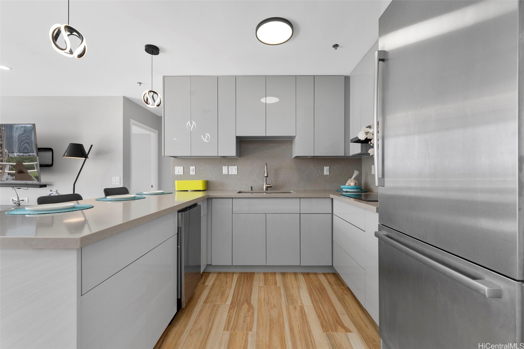 1777 Ala Moana Boulevard 2611