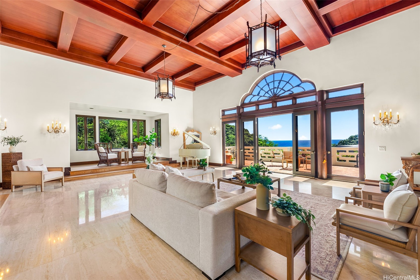 Honolulu, Hawaii, 96815, United States, 4 Bedrooms Bedrooms, ,6 BathroomsBathrooms,Residential,Active,2033377