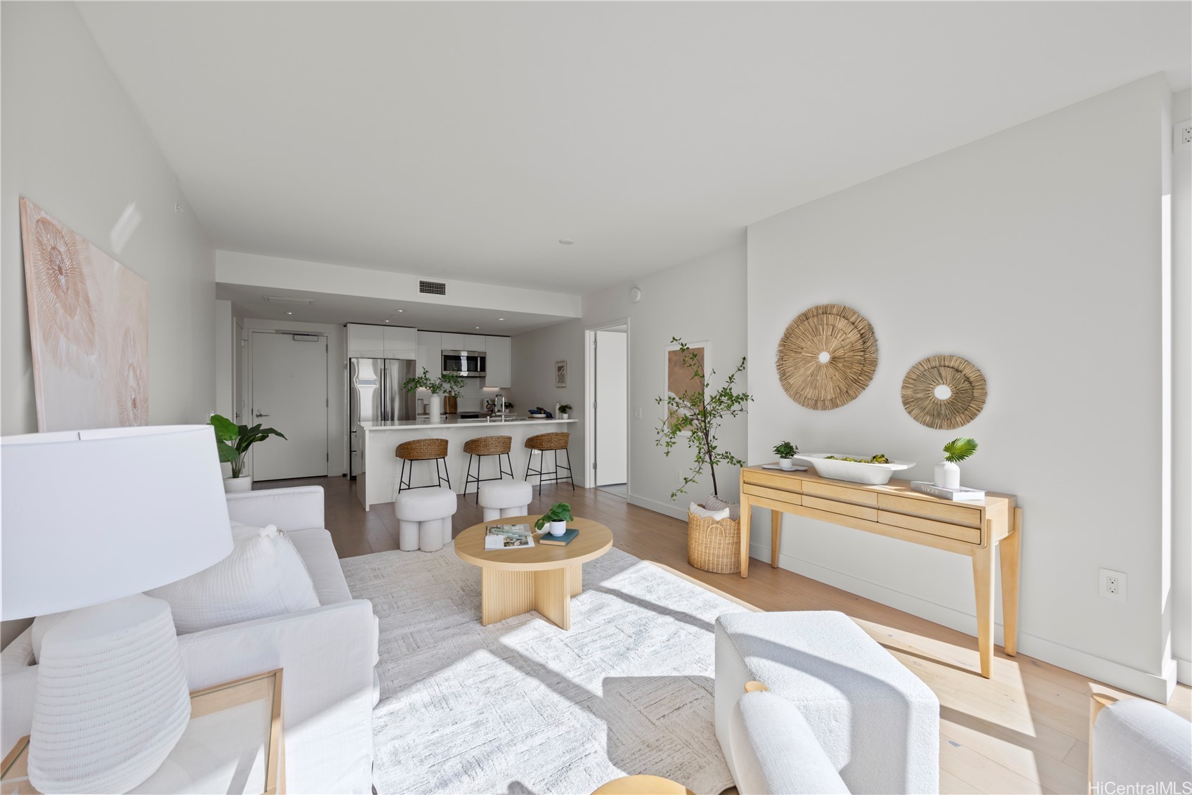 1001 Queen Street 2404