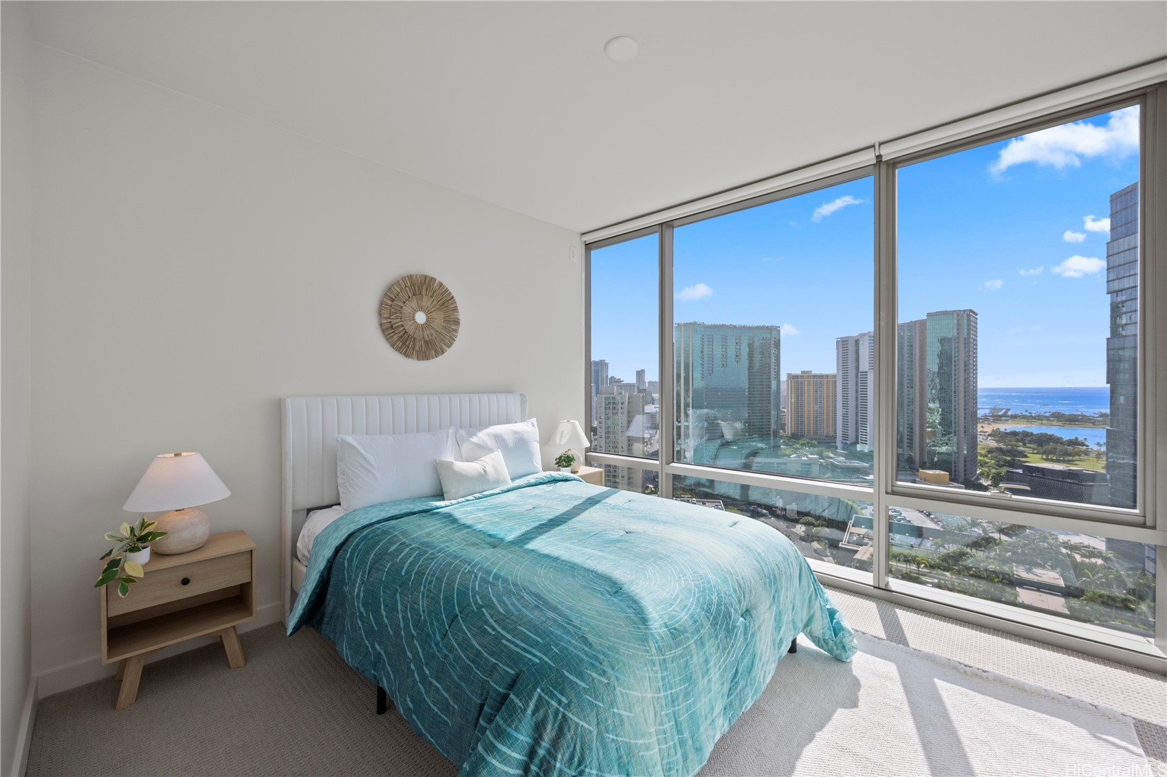 1001 Queen Street 2404