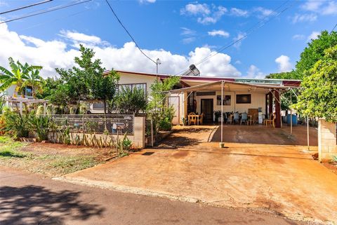 94-1334 Henokea Street Waipahu HI 96797