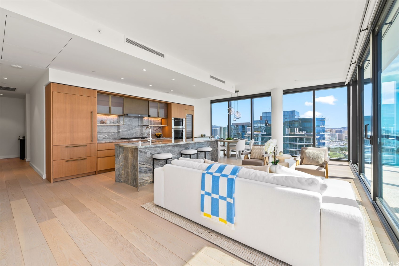 1100 Ala Moana Boulevard PH 3900