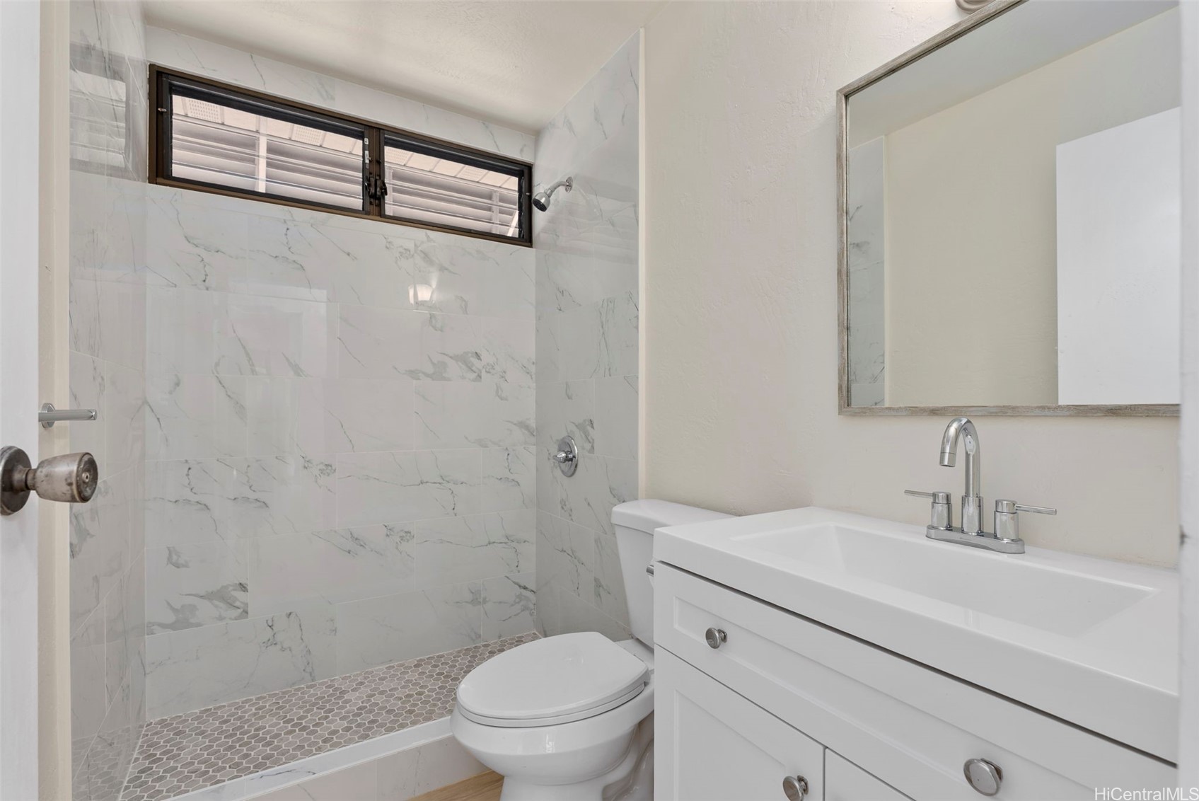 87-161 Helelua Street 2