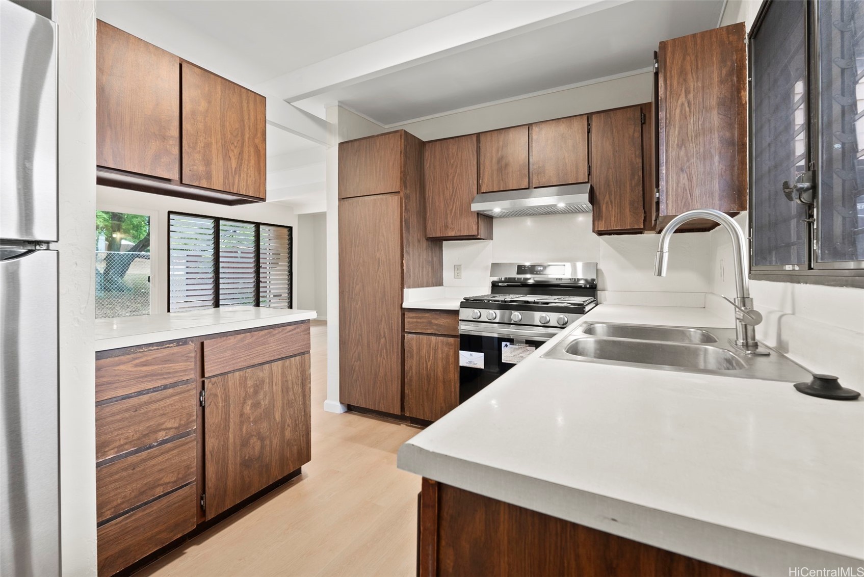 87-161 Helelua Street 2