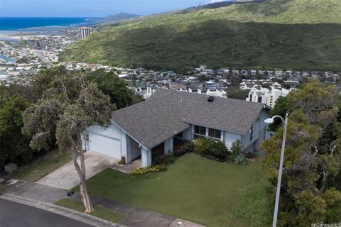 Photo of 944 Kaahue Street, Honolulu, HI 96825 (MLS # 202607020)