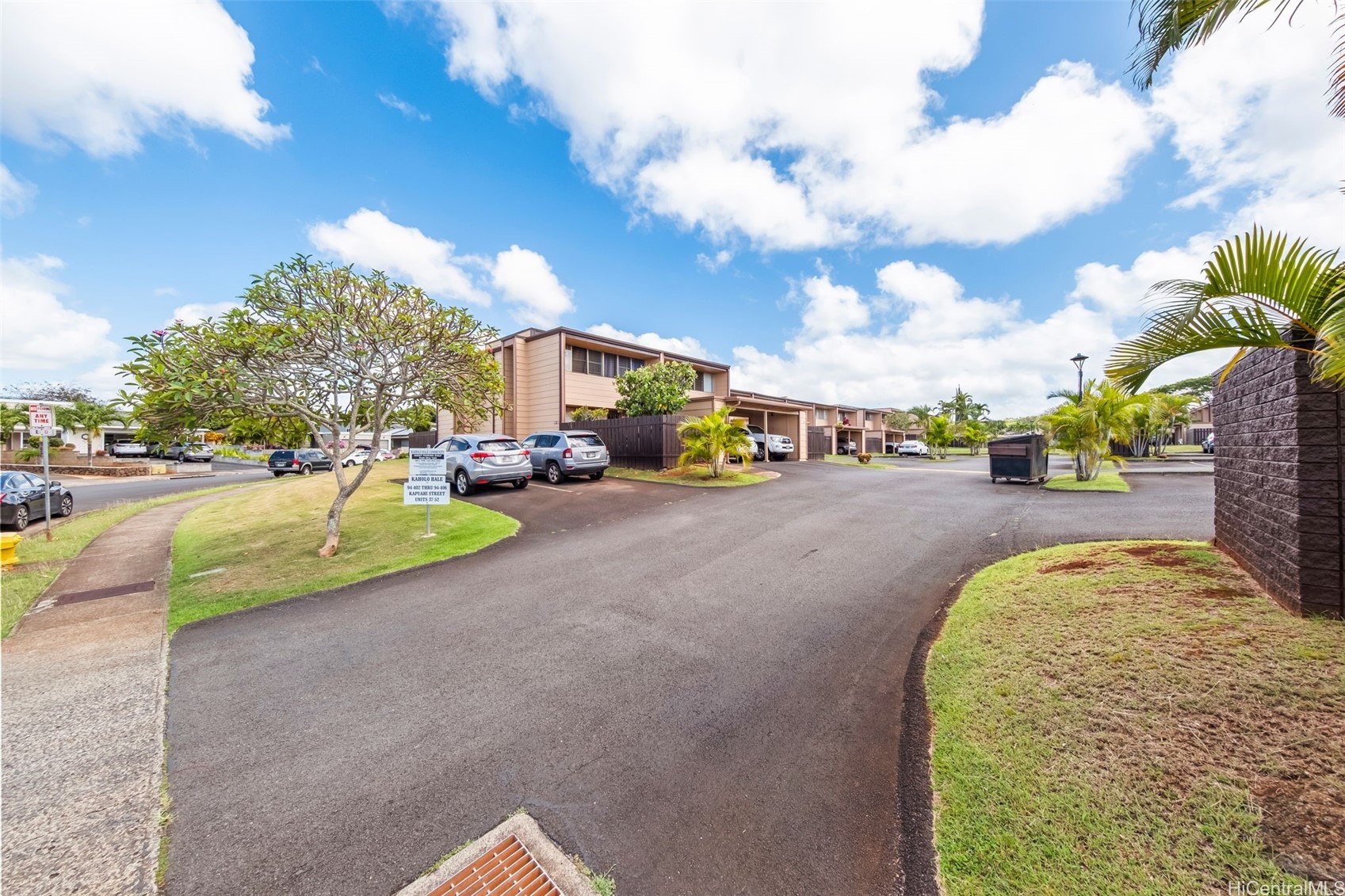 Kaholo Hale Condominium