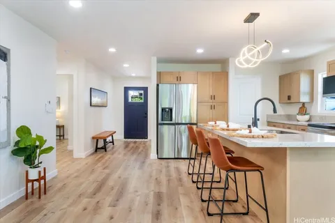 MLS: 202510514